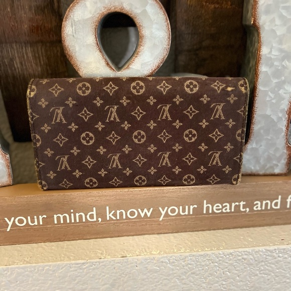 Louis Vuitton Brown Monogram Mini Lin Canvas Porte Tresor International Wallet - Picture 3 of 15